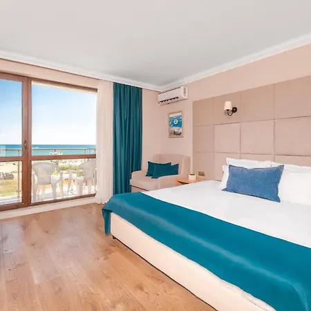 Ξενοδοχείο Veramar 4*