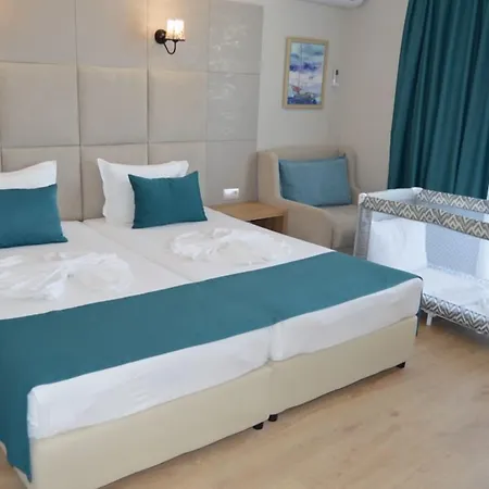 Veramar Hotel 4*